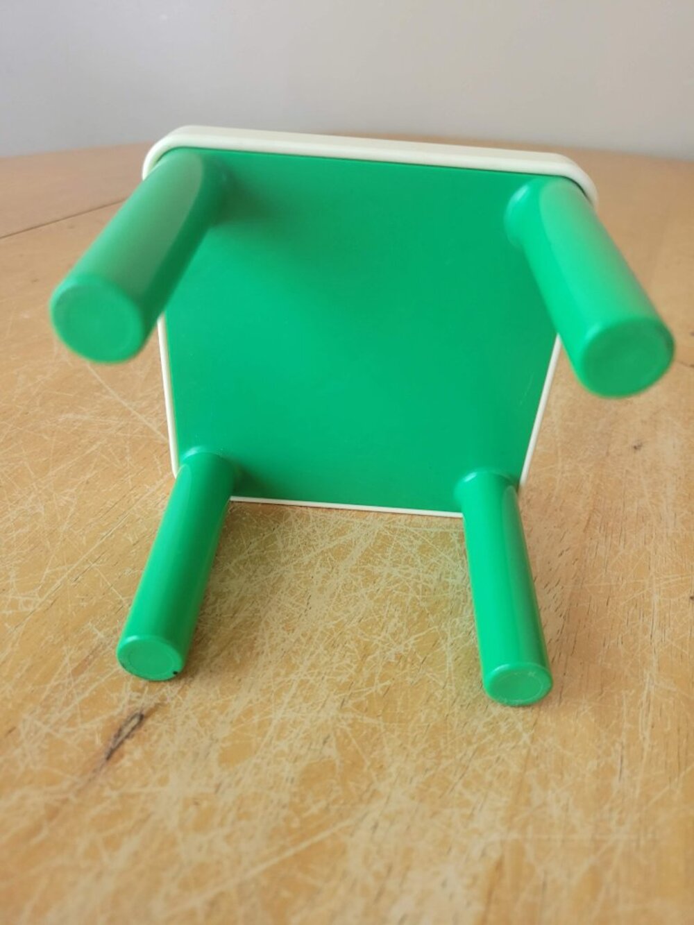 Vintage Little Tikes Dollhouse Furniture,  Kitchen Green Table + 2 Yellow Chairs - Picture 12 of 12